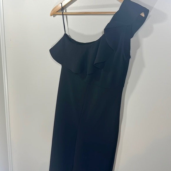 NWT Altar'd State One Shoulder Black Ruffle Jumpsuit Medium One Piece Romper - Picture 4 of 9